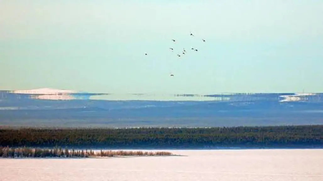 DU LỊCH NGA: HÀNH TRÌNH SĂN BẮC CỰC QUANG MOSCOW – MURMANSK – SAINT PETERSBURG 2027 (EK)