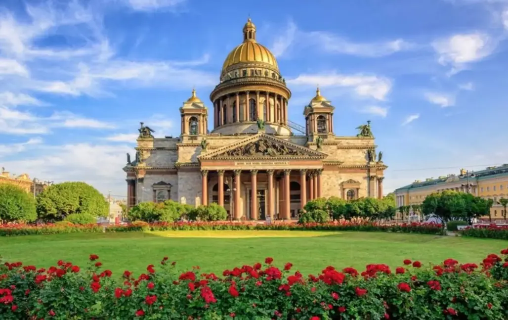 DU LỊCH NGA: HÀNH TRÌNH SĂN BẮC CỰC QUANG MOSCOW – MURMANSK – SAINT PETERSBURG 2027 (EK)