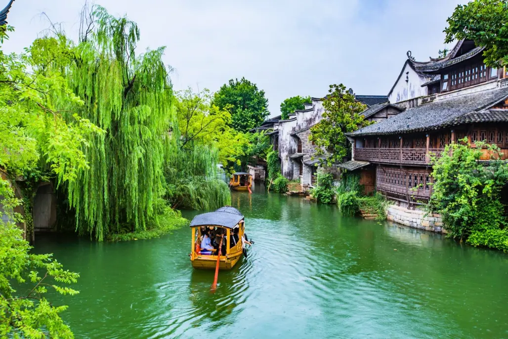 DU LỊCH TRUNG QUỐC: THƯỢNG HẢI–HÀNG CHÂU–BỘC VIỆN–TÔ CHÂU 2025 (HO)
