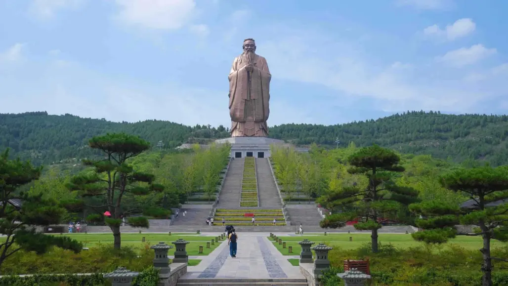 DU LỊCH TRUNG QUỐC: TẾ NAM – KHÚC PHỤ – THÁI SƠN – THANH ĐẢO 2026 (SC)