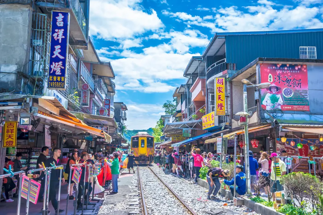 Hải Trình Du Thuyền: Đài Loan - Hàn Quốc - Nhật Bản (2025)