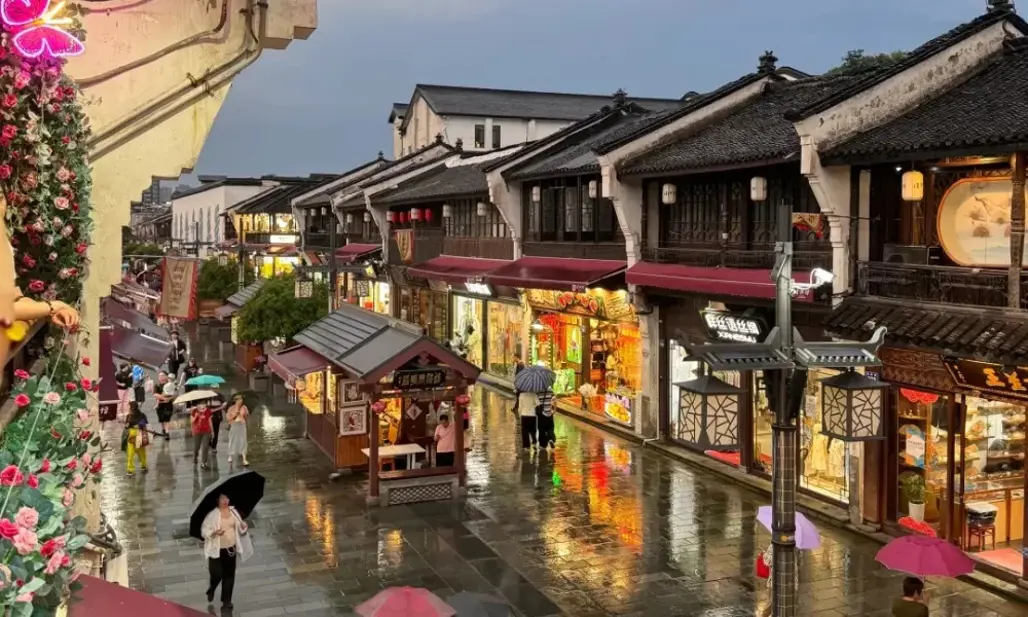 DU LỊCH TRUNG QUỐC: HOÀNG SƠN - THƯỢNG HẢI – HÀNG CHÂU – HOÀNH THÔN 2026 (VJ)