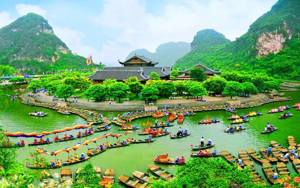 DU LỊCH MIỀN BẮC: HÀ NỘI – HẠ LONG – CHÙA BÁI ĐÍNH – KDL TRÀNG AN 2026 