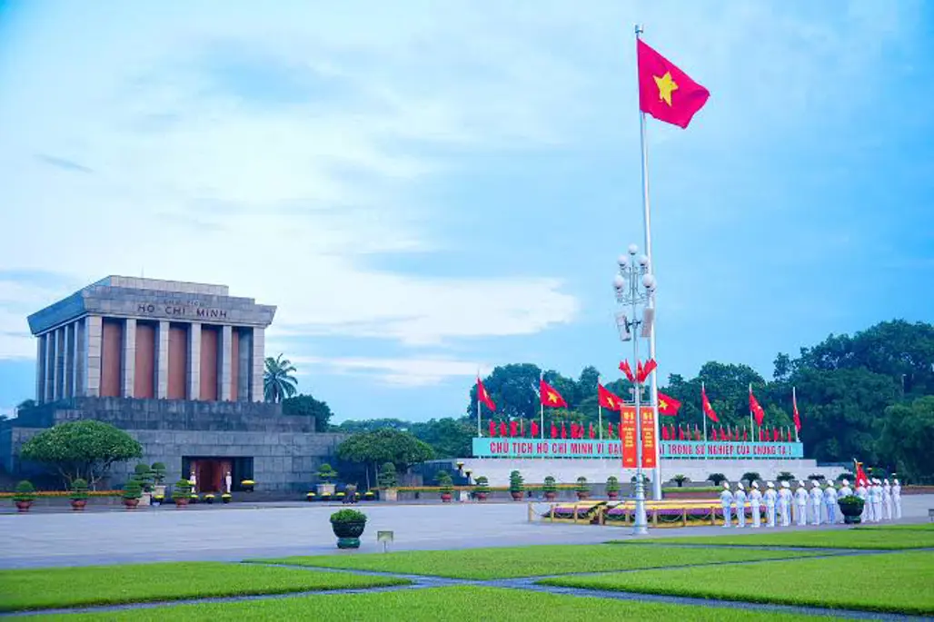 DU LỊCH MIỀN BẮC: HÀ NỘI – HẠ LONG – CHÙA BÁI ĐÍNH – KDL TRÀNG AN 2026 