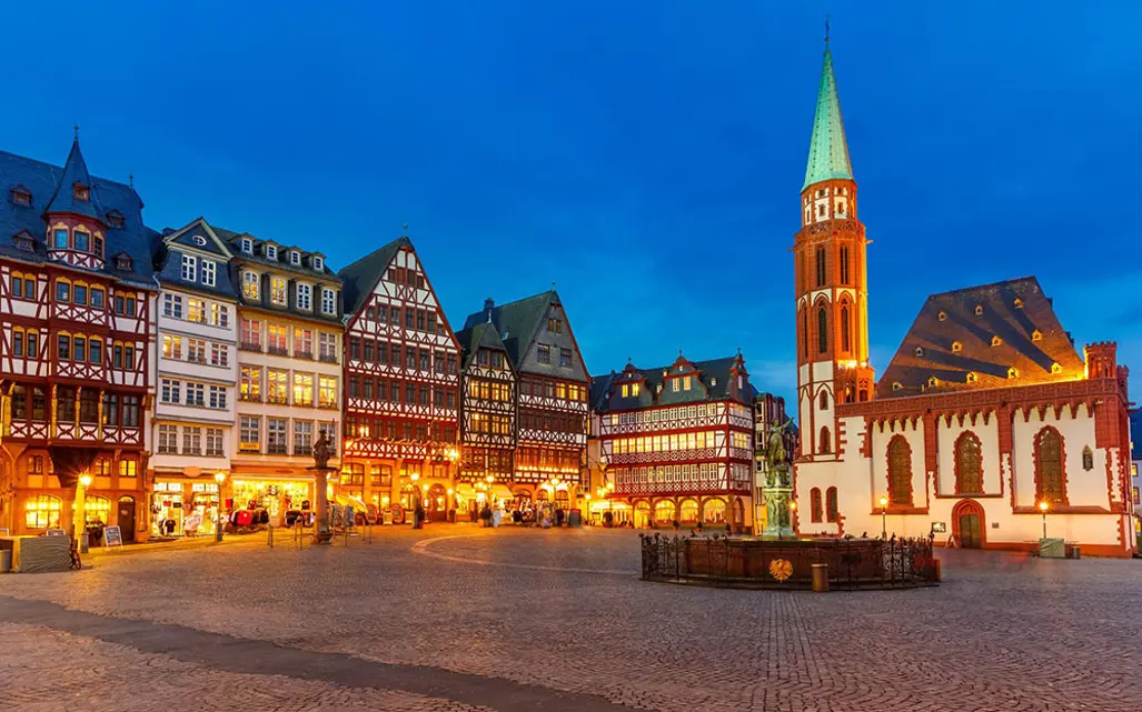 DU LỊCH CHÂU ÂU: ĐỨC – HÀ LAN – BỈ - PHÁP – THUỴ SĨ – Ý (T5)