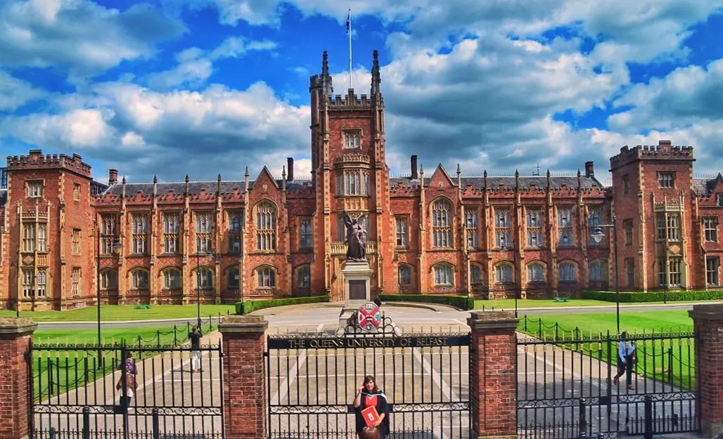 DU LỊCH XUYÊN VƯƠNG QUỐC ANH – SCOTLAND – XỨ WALES – BẮC IRELAND 2025-2026 (EK)
