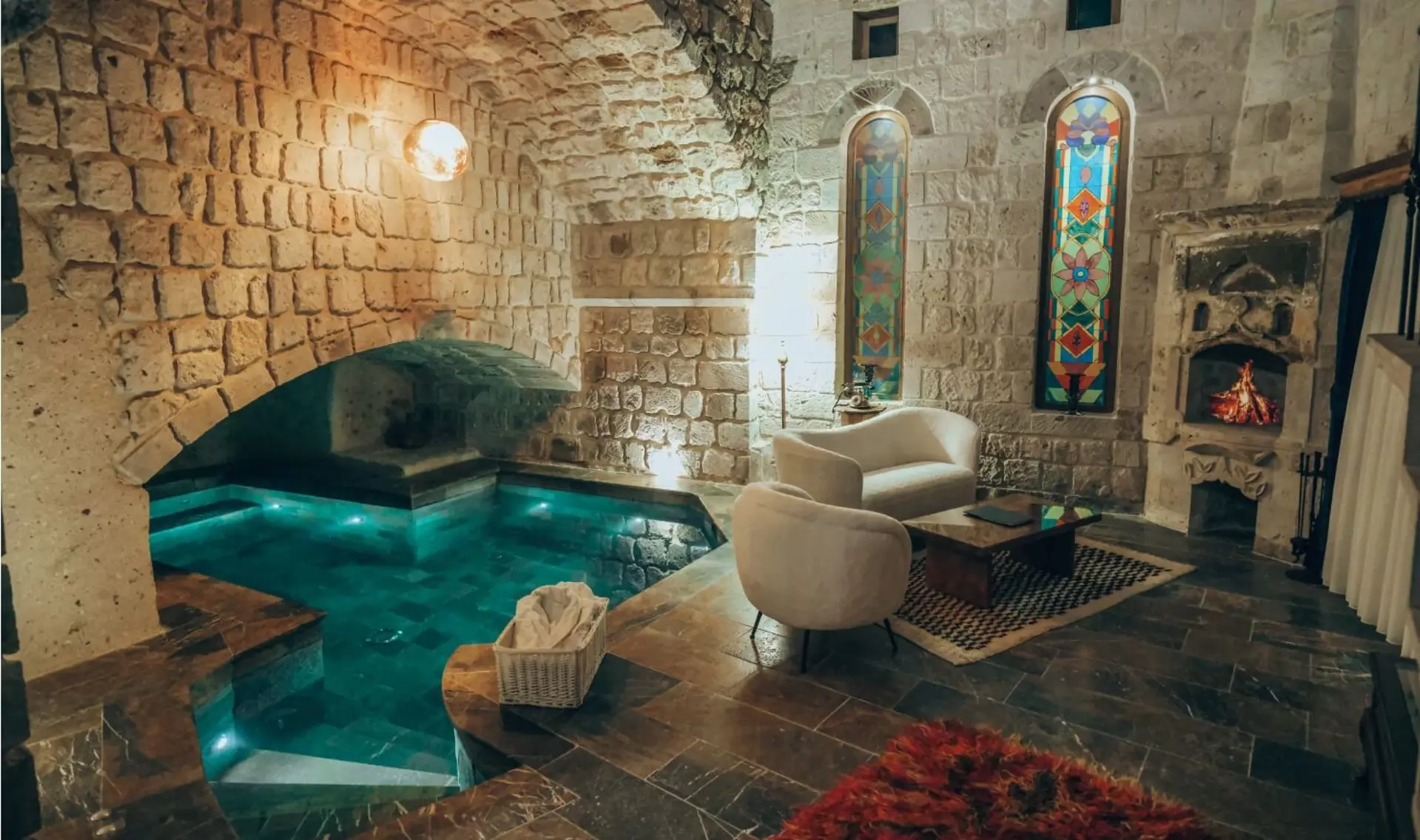 Khách sạn hang đá Cappadocia mới nhất 2026 – Trải nghiệm ngủ trong hang đá có đáng tiền?