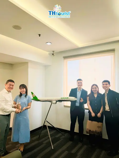Du Lịch Triều Hảo Vinh Dự Nhận Giải Thưởng Từ Hãng Hàng Không EVA Air