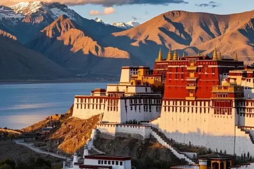 Du lịch Tây Tạng mùa nào đẹp nhất? Kinh nghiệm chọn thời điểm lý tưởng nhất năm 2026 