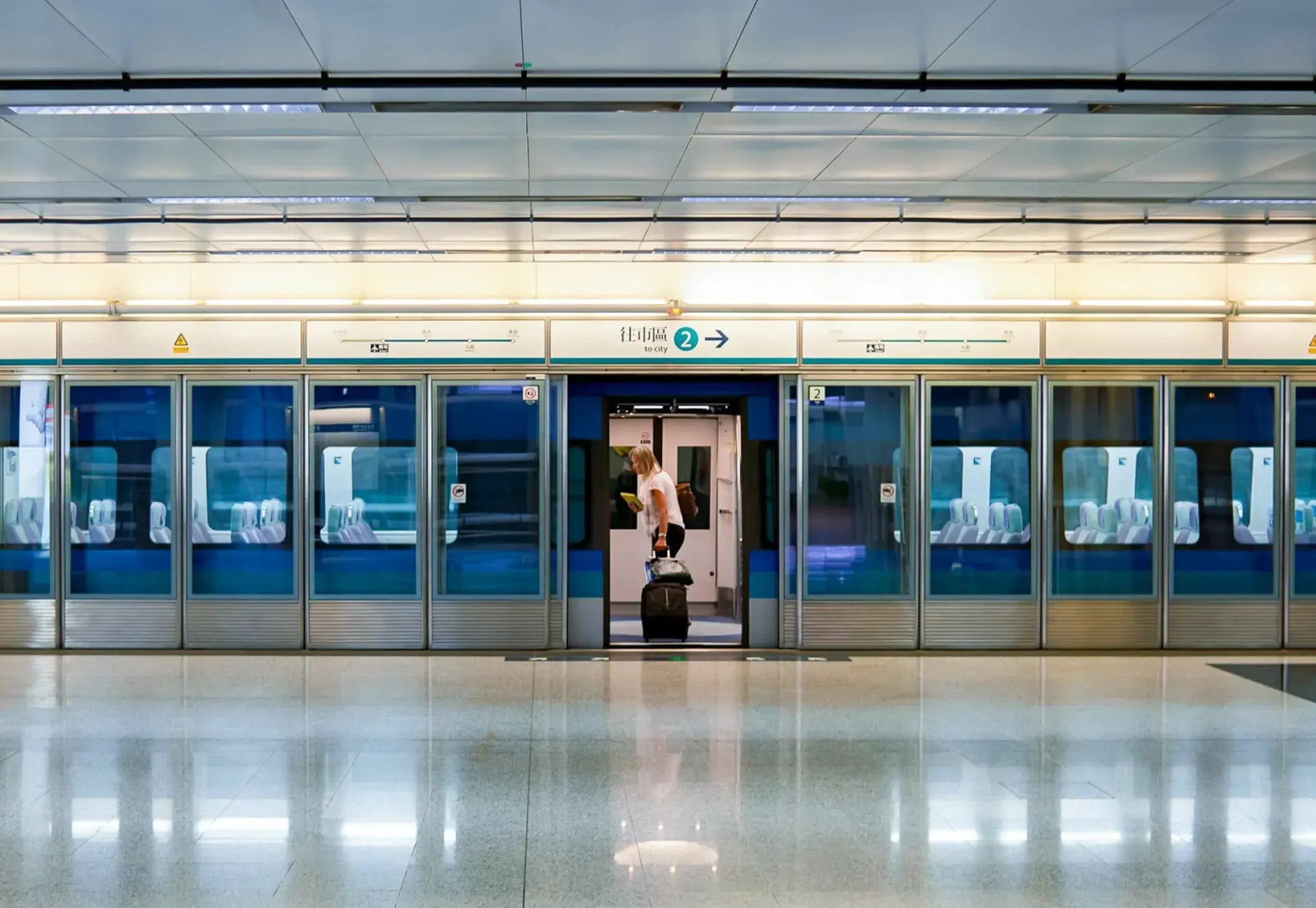 Hong Kong có dễ đi không? Cẩm nang du lịch Hong Kong cho người mới 2026 