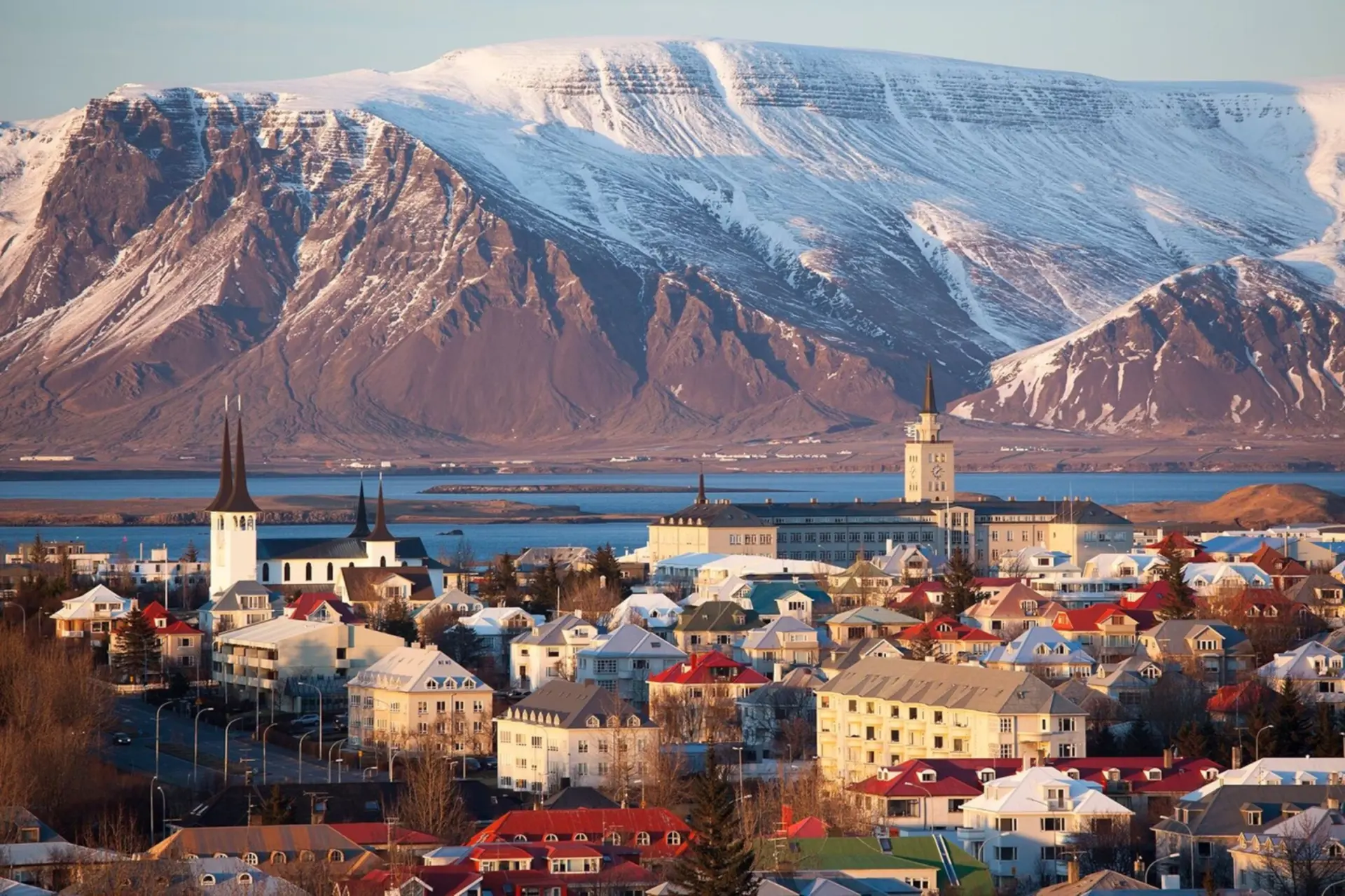 Cảnh đẹp Iceland 2026 - Vì sao được ví như studio ngoài trời của Bắc Âu? 