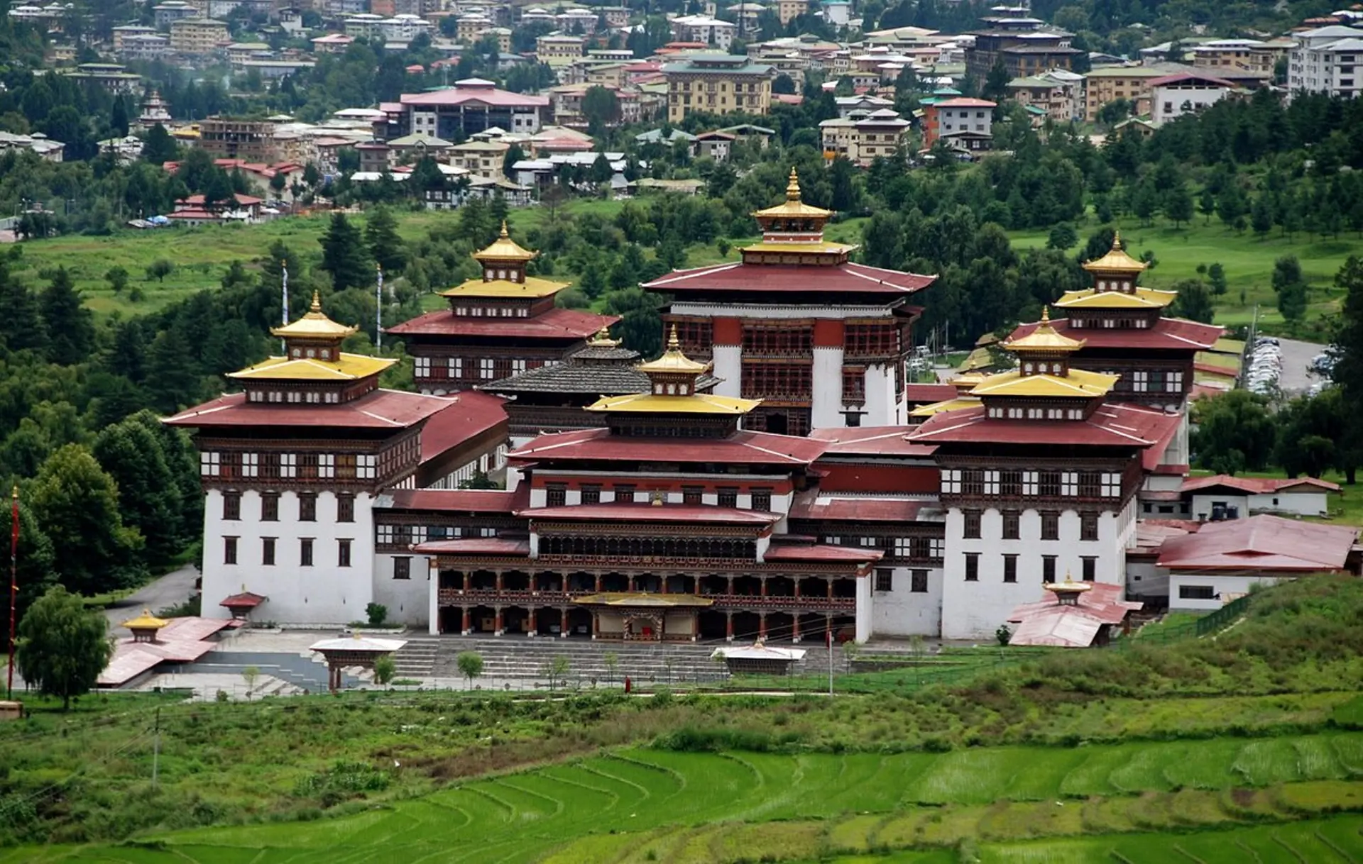 Tashichho Dzong: Pháo đài sống giữa Thimphu hiện đại 