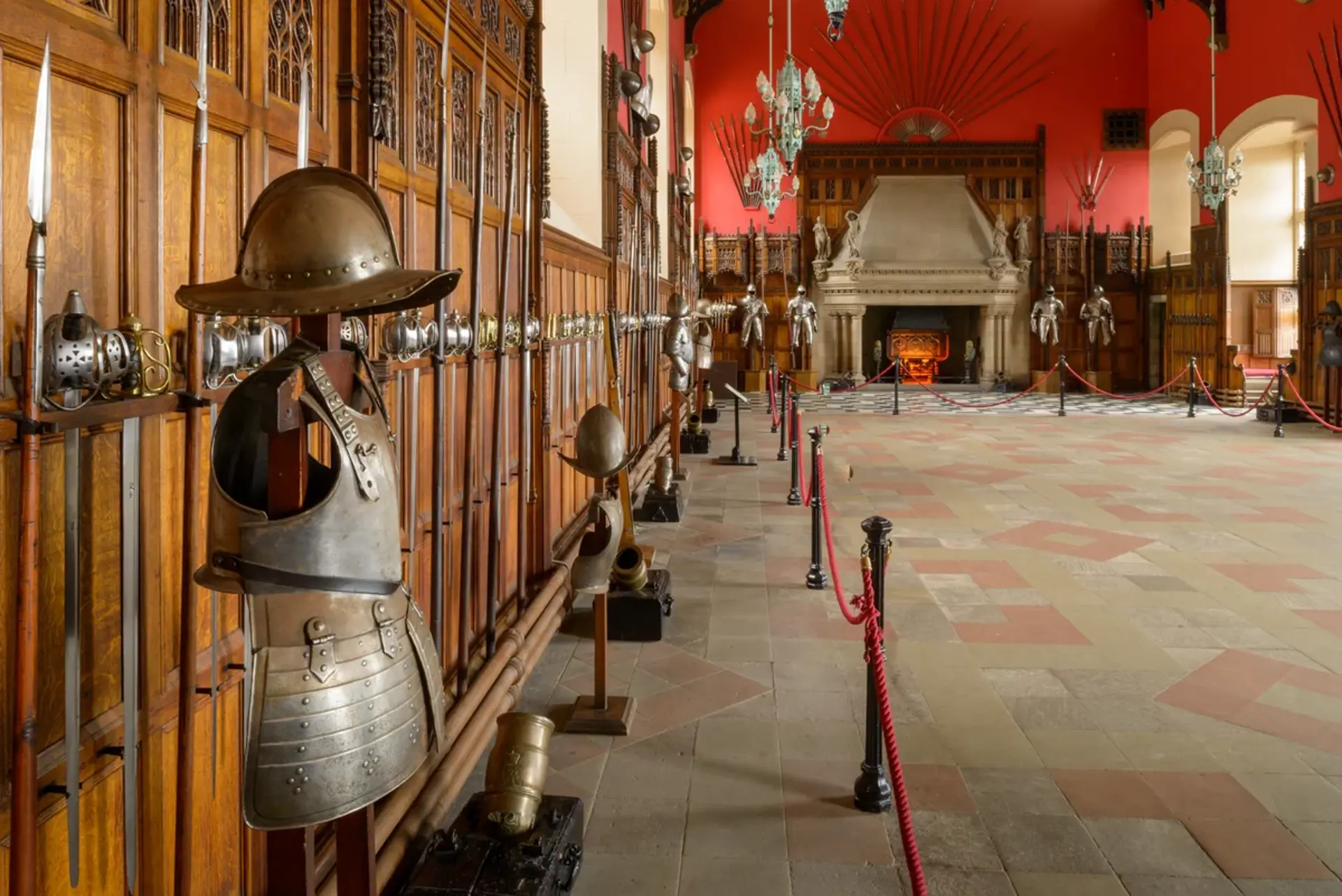 Bên trong Edinburgh Castle có gì? 8 điểm đáng khám phá khi du lịch Anh