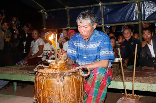 Lễ hội đập trống Ma Coong giữa vùng Phong Nha - Kẻ Bàng 