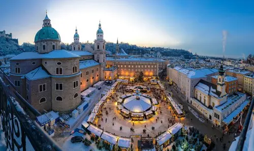 Salzburg Christmas Market 2026: Domplatz đẹp thế nào khi lên đèn?