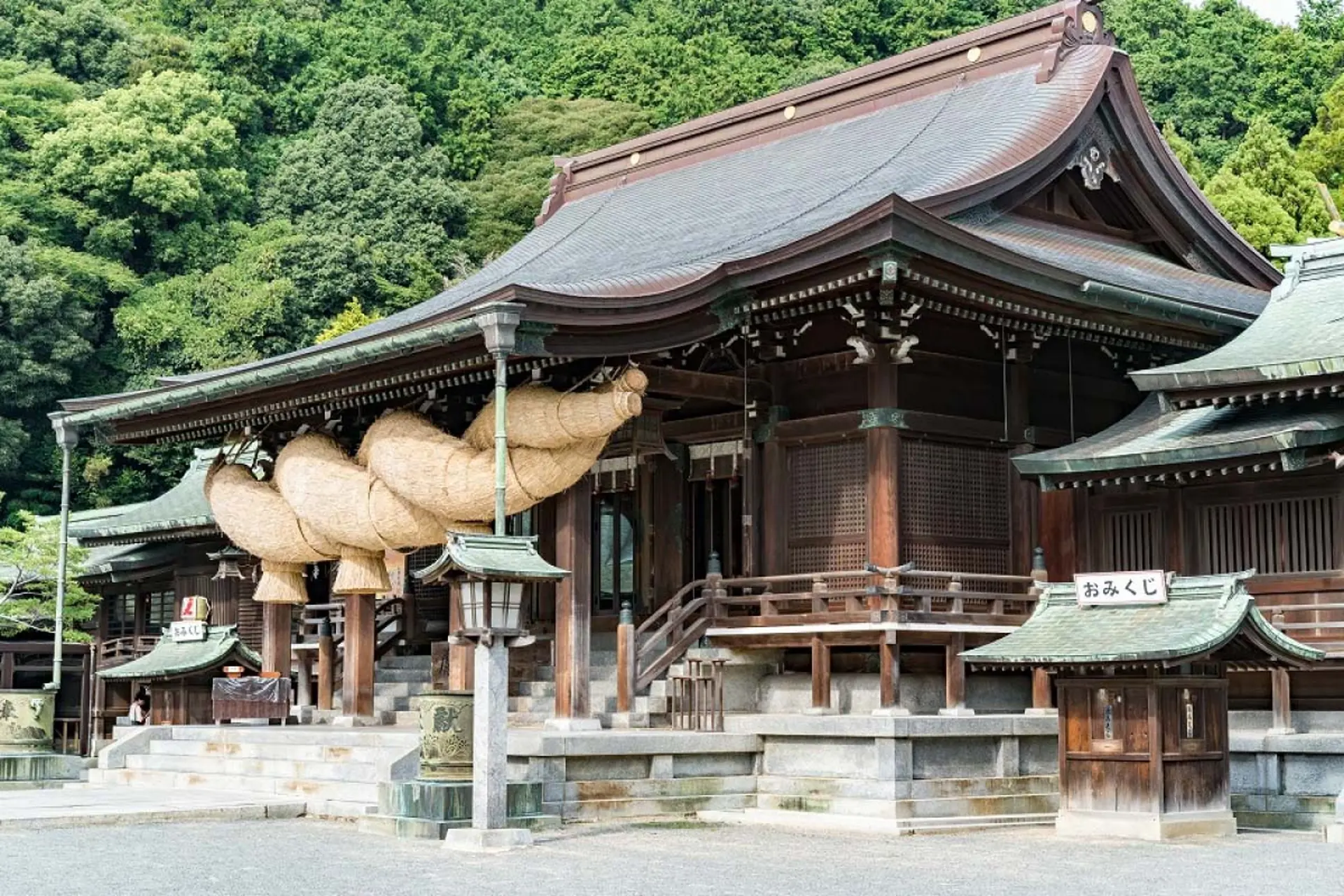 Con đường ánh sáng Fukuoka: 5 bước lên lịch ngắm Miyajidake