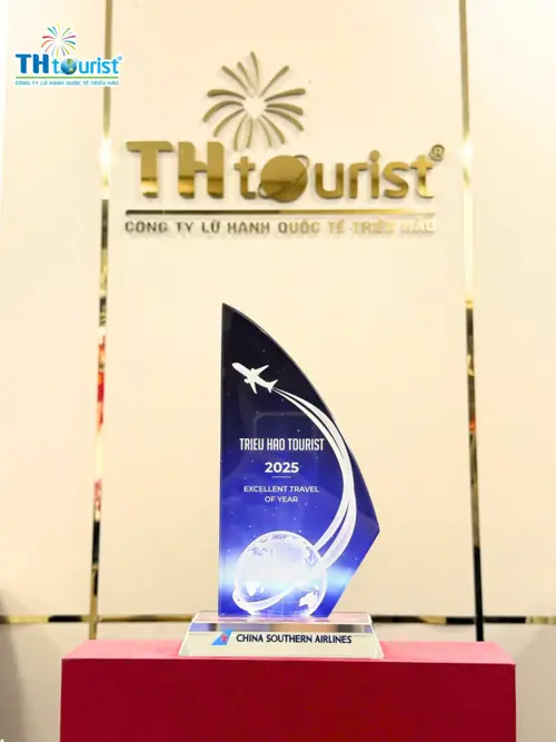 Du Lịch Triều Hảo vinh dự nhận giải Excellent Travel of Year 2025 từ China Southern Airlines