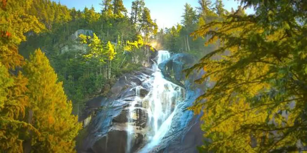 DU LỊCH CANADA LIÊN TUYẾN ĐÔNG TÂY: VANCOUVER – MONTREAL – QUEBEC – OTTAWA – TORONTO 2026 (EVA)