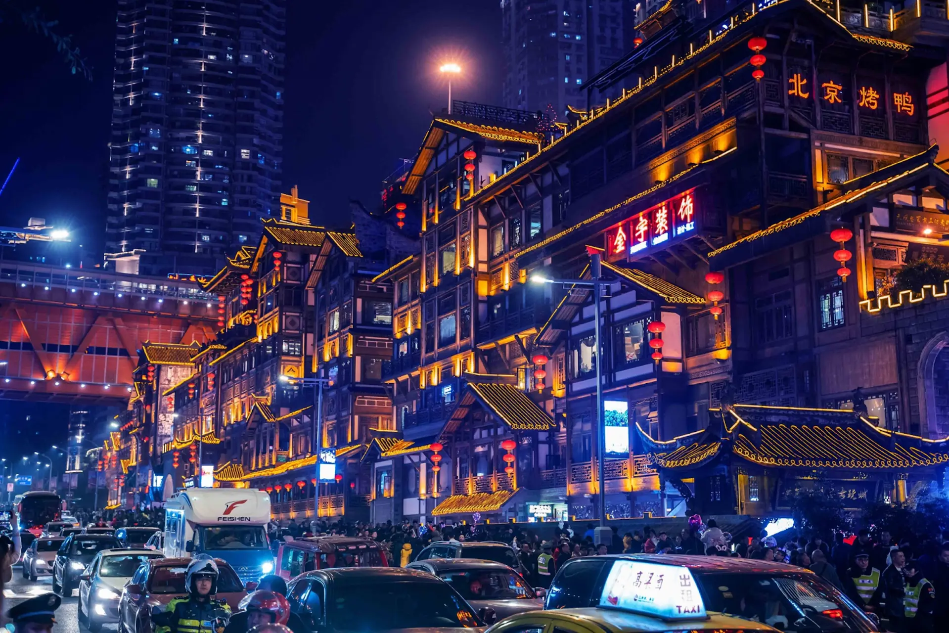 Du Lịch Trùng Khánh Về Đêm – Top Điểm Check-in Hot Trên Tik Tok