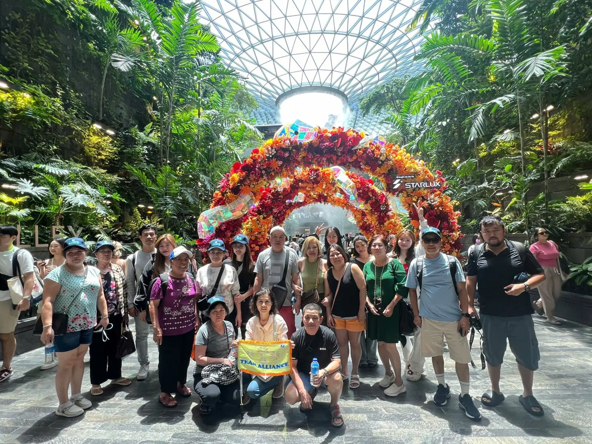 Hành Trinh Du Lịch :  Singapore - Malaysia