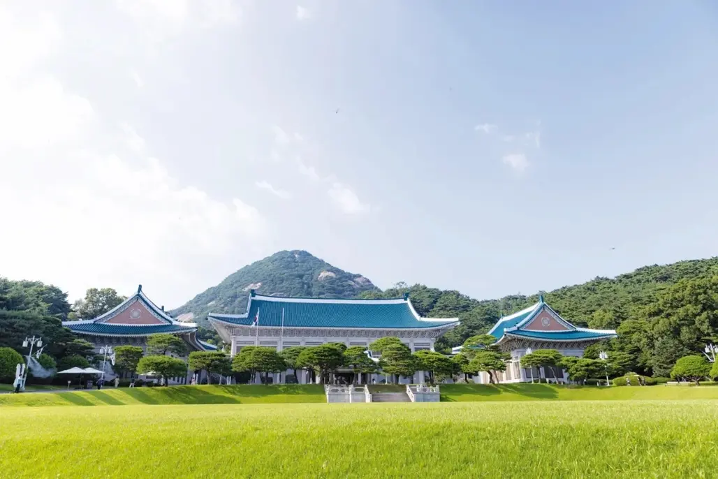 DU LỊCH HÀN QUỐC: SEOUL - NAMI - TRƯỢT TUYẾT MÙA ĐÔNG T12-T2 2026 (VN/VJ)