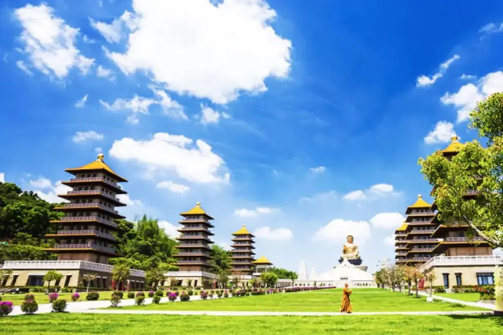 HẢI TRÌNH DU THUYỀN: ĐÀI LOAN – NHẬT BẢN 2025 (VN)