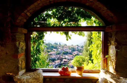 Du lịch Thổ Nhĩ Kỳ 2025 | Hành trình đến làng cổ Sirince và rượu vang trứ danh