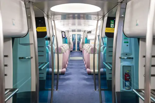 Tuyến Tàu Điện Ngầm Mới Kết Nối Sân Bay Hong Kong: Bước Ngoặt Cho Giao Thông Và Du Lịch