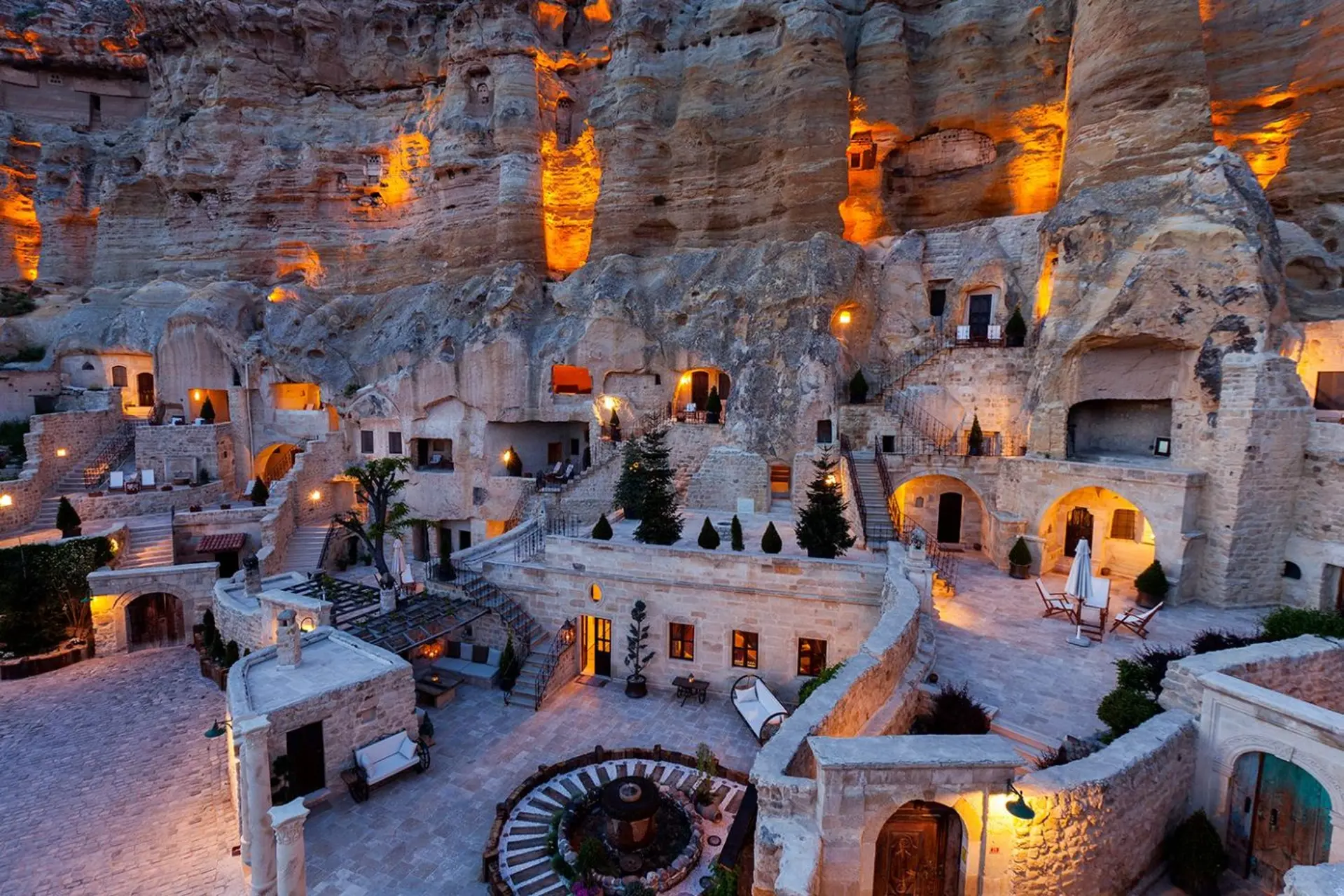Thành phố ngầm Ozkonak, Cappadocia