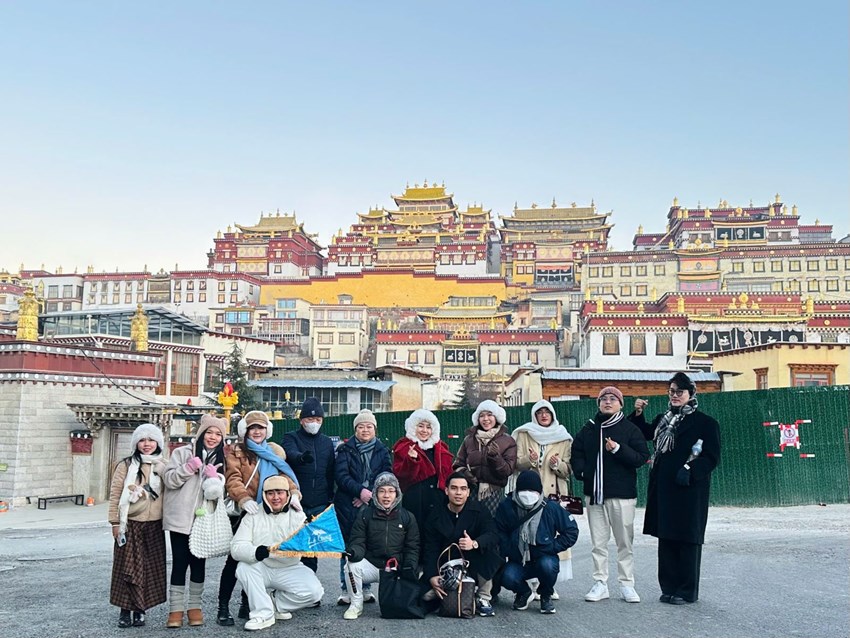 HÀNH TRÌNH KHÁM PHÁ TRUNG QUỐC ĐẠI LÝ - LỆ GIANG - SHANGRILA 