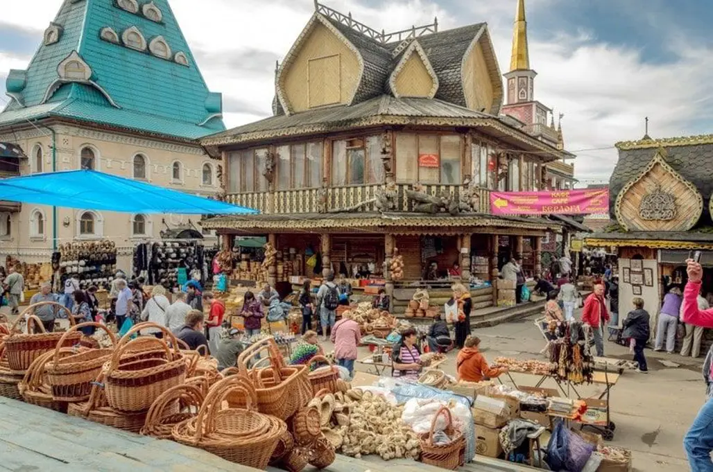 Du Lịch Nga : Moscow - Saint Petersburg  (2025)