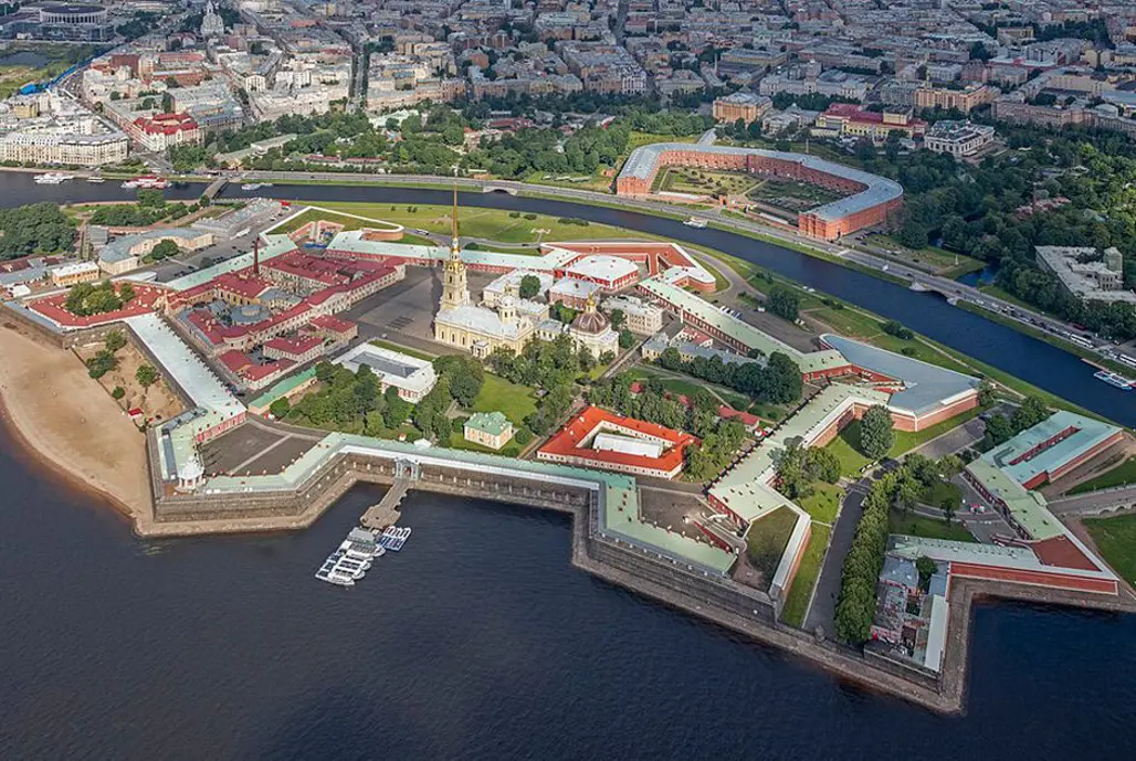 Du Lịch Nga : Moscow - Saint Petersburg  (2025)