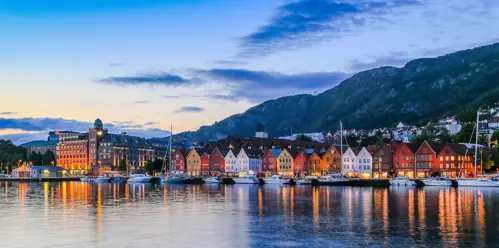Cảng cổ Bryggen: Khám phá di sản văn hóa và lịch sử tuyệt vời của Bergen, Na Uy