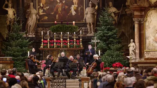 Vienna Advent Concerts 2025: Trải nghiệm âm nhạc cổ điển mùa Giáng sinh ở Viên, Áo