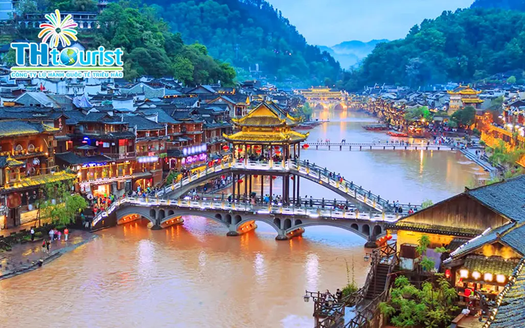 DU LỊCH TRUNG QUỐC:  ÂN THI - TRƯƠNG GIA GIỚI - PHƯỢNG CỔ TRẤN 2026